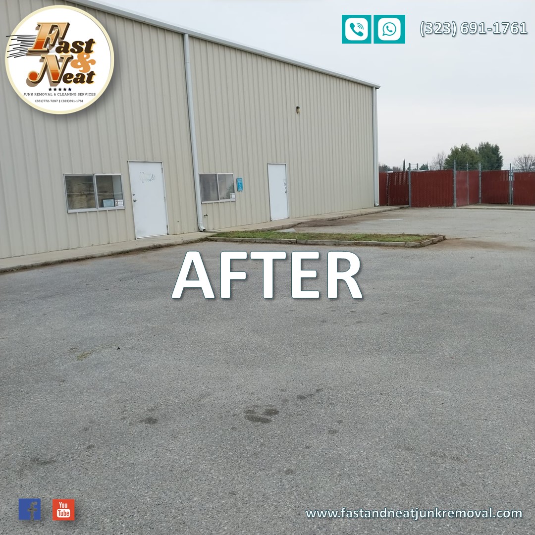 Commercial Parking Lot and Business Entrance Cleaning After Fast and Neat Cleaning Bakersfield California